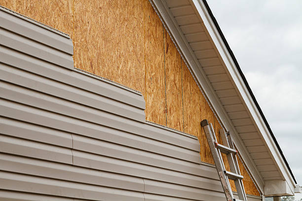 24/7 Emergency Vinyl Siding experts in Columbia, PA